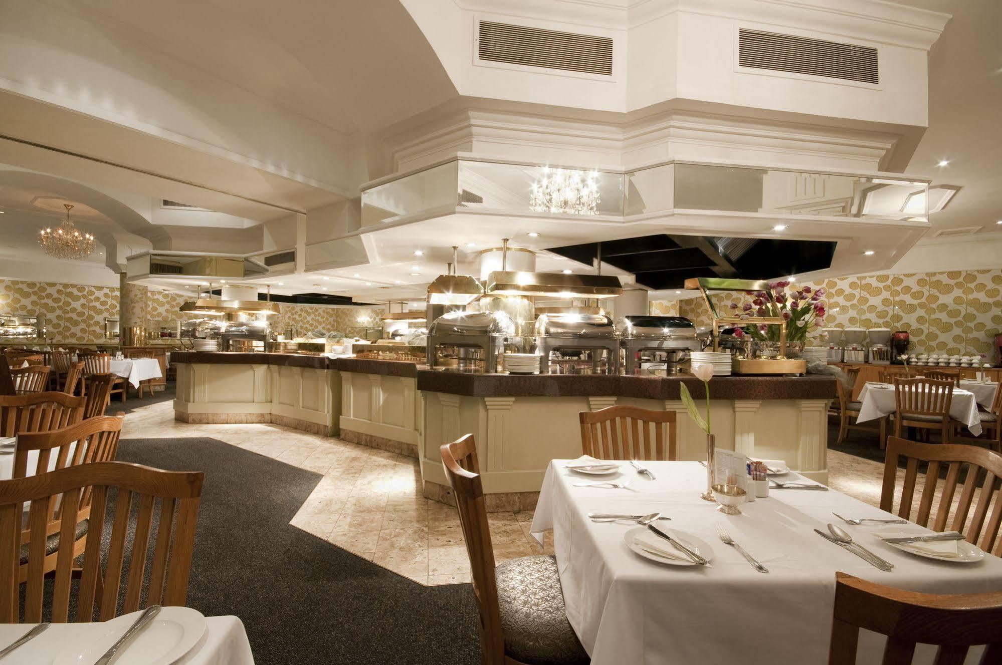 פרטוריה Manhattan Hotel מראה חיצוני תמונה